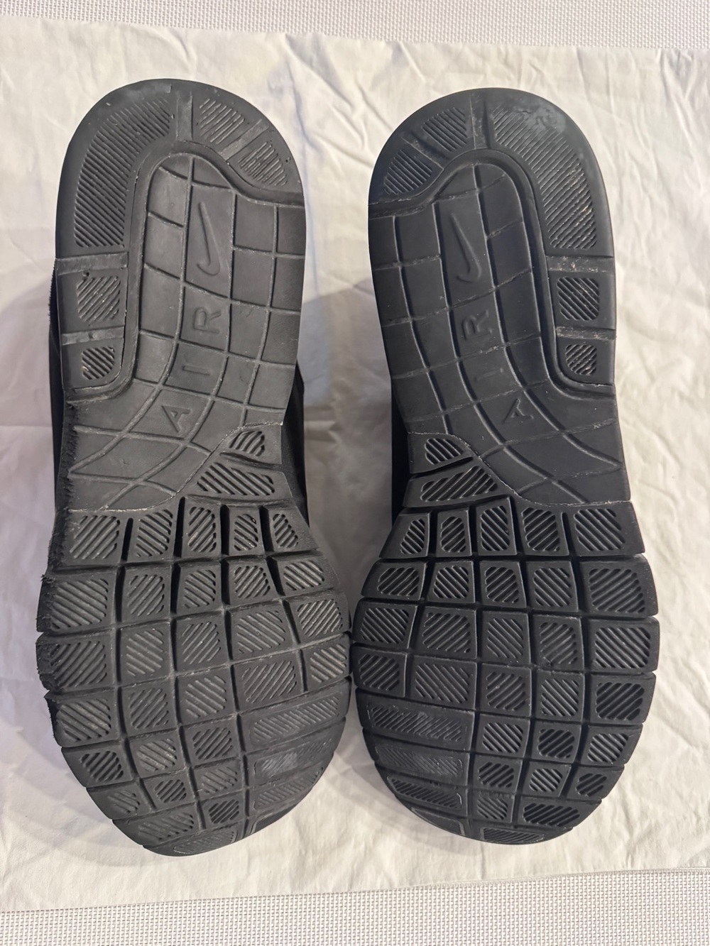 Nike SB Stefan Janoski Max Triple Black Men Size 12 - Picture 6 of 7